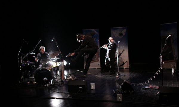 Vincent Eckert Rock et poésie création théâtrale