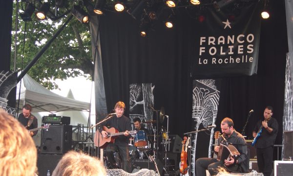 Vincent Eckert Francofolies de La Rochelle scène de l'horloge